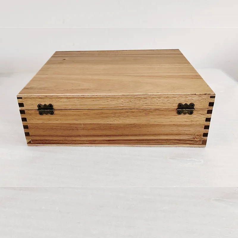 Hinged lid wooden storage box