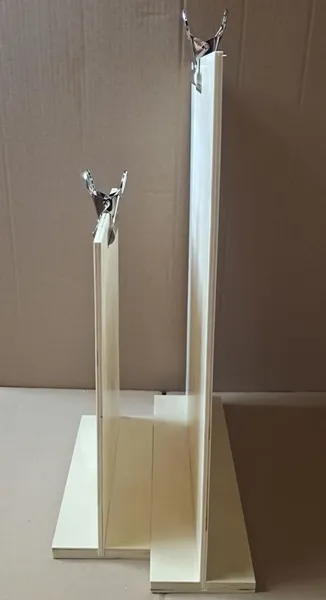 standing clipboard with metal clip
