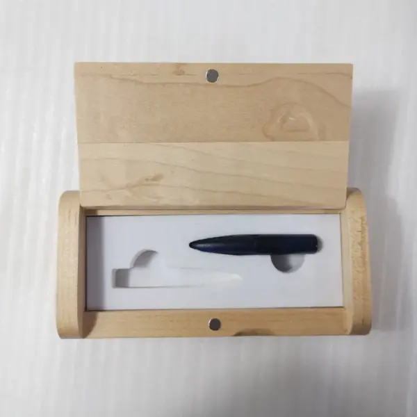 Wooden gift box for pen drive