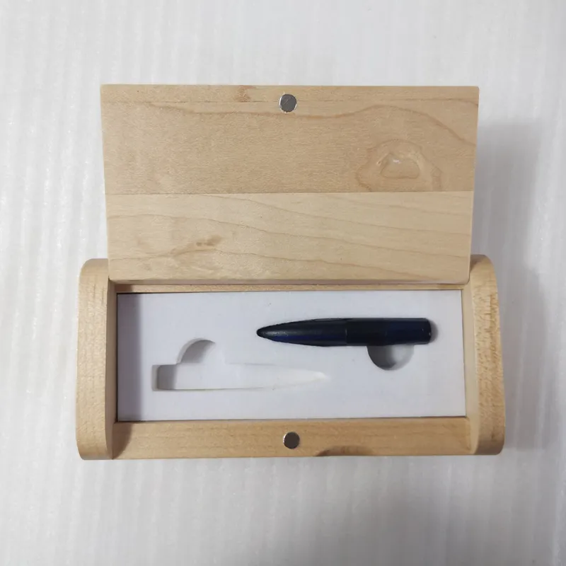 Wooden gift box for pen drive