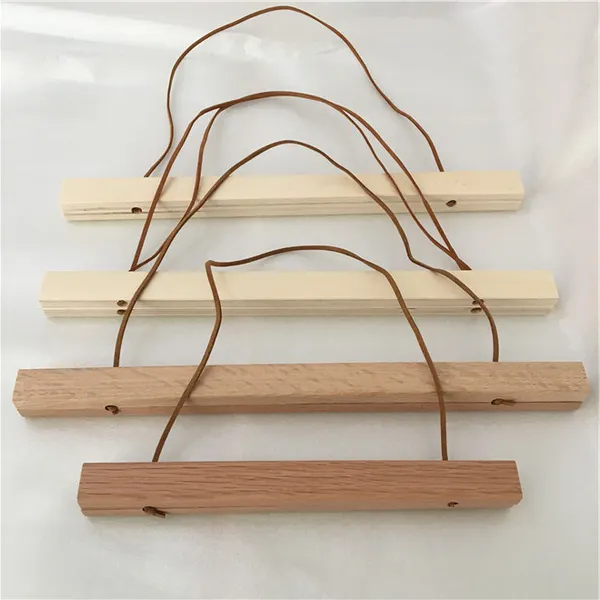 Magnetic picture frame with hanging rope