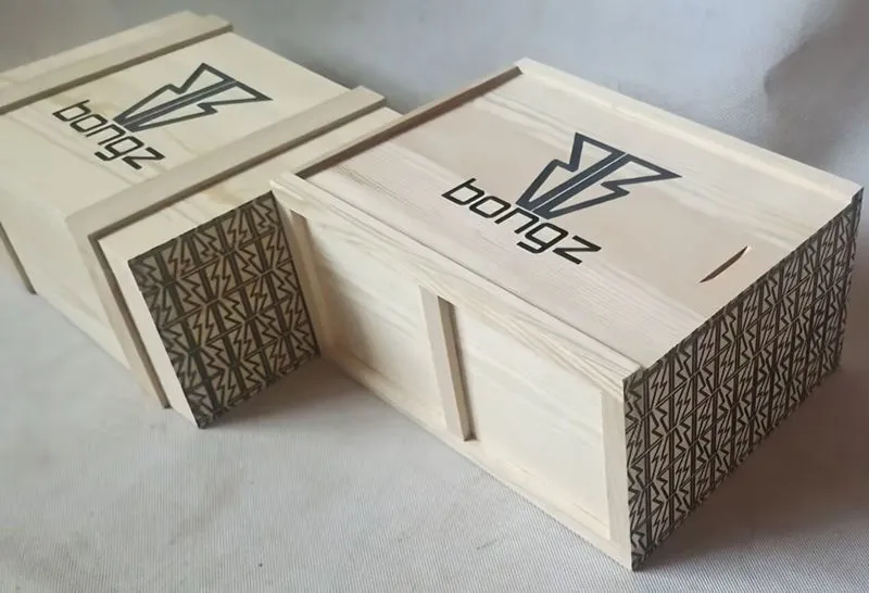 Customized wooden crates of two opening methods